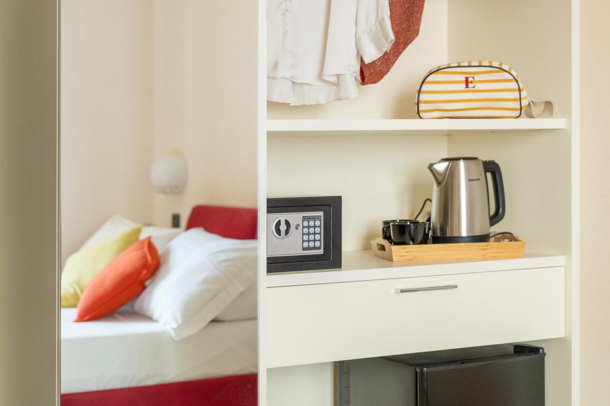 Hotel Comfort House Sorrento Esterno foto